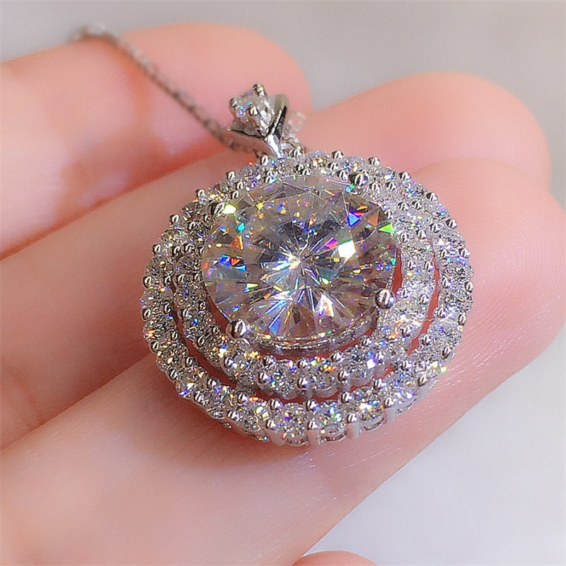 Beautiful Crystal Pendant Necklace