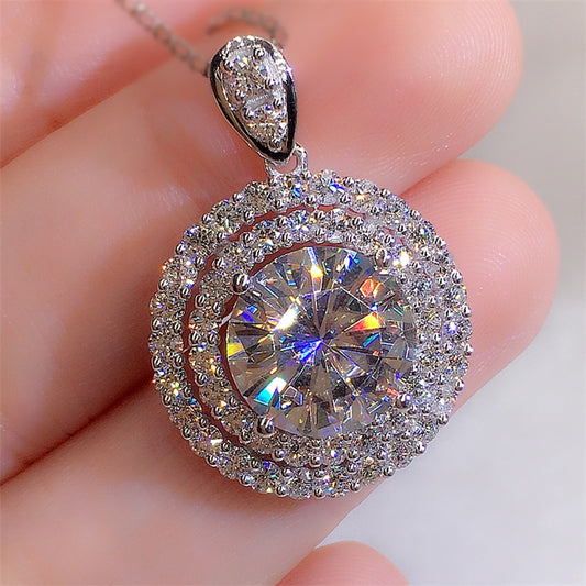 Beautiful Crystal Pendant Necklace